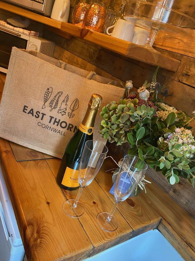 East Thorne Glamping Bude Exterior foto